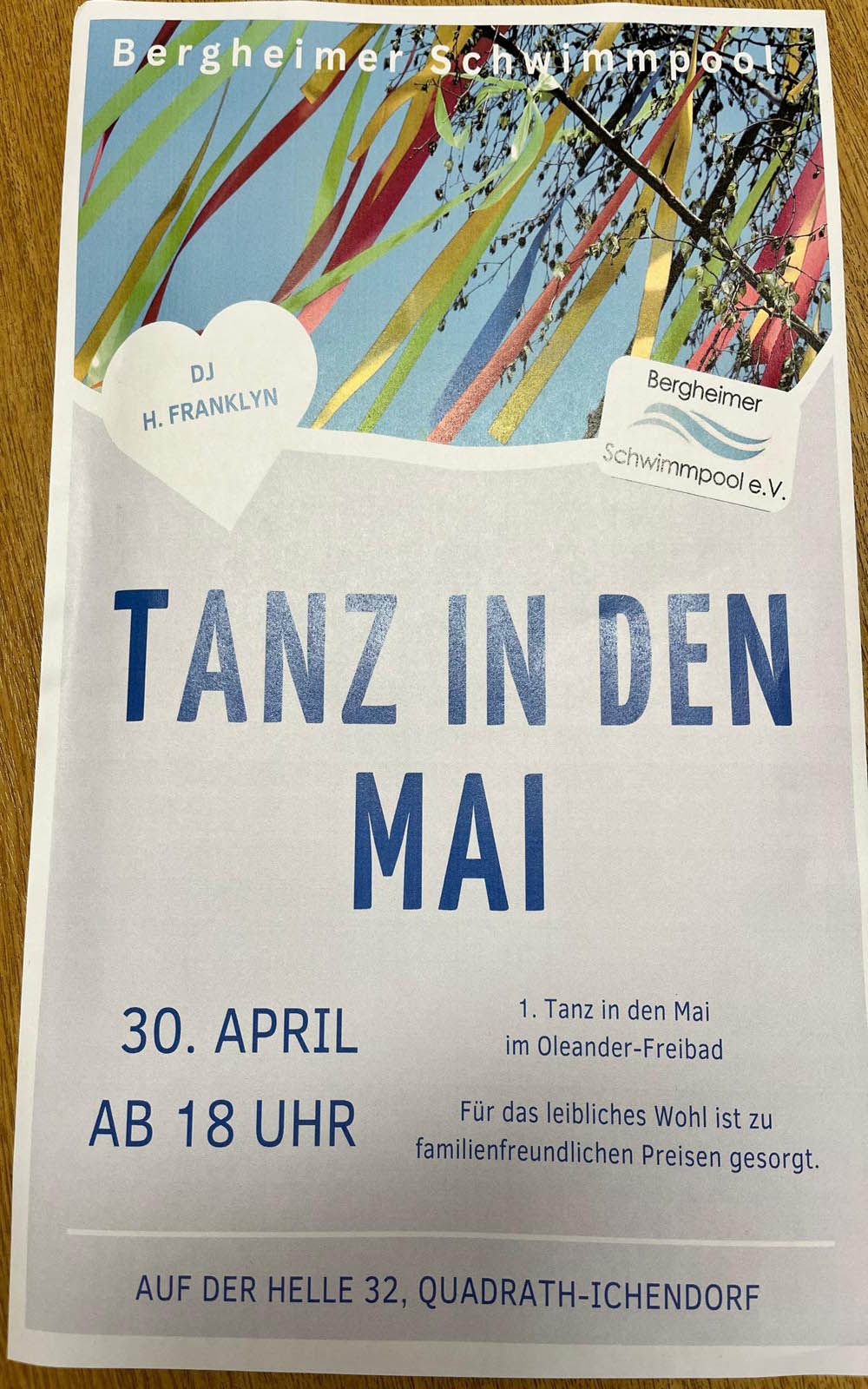 2026 05 Tanz in den Mai Schwimmpool